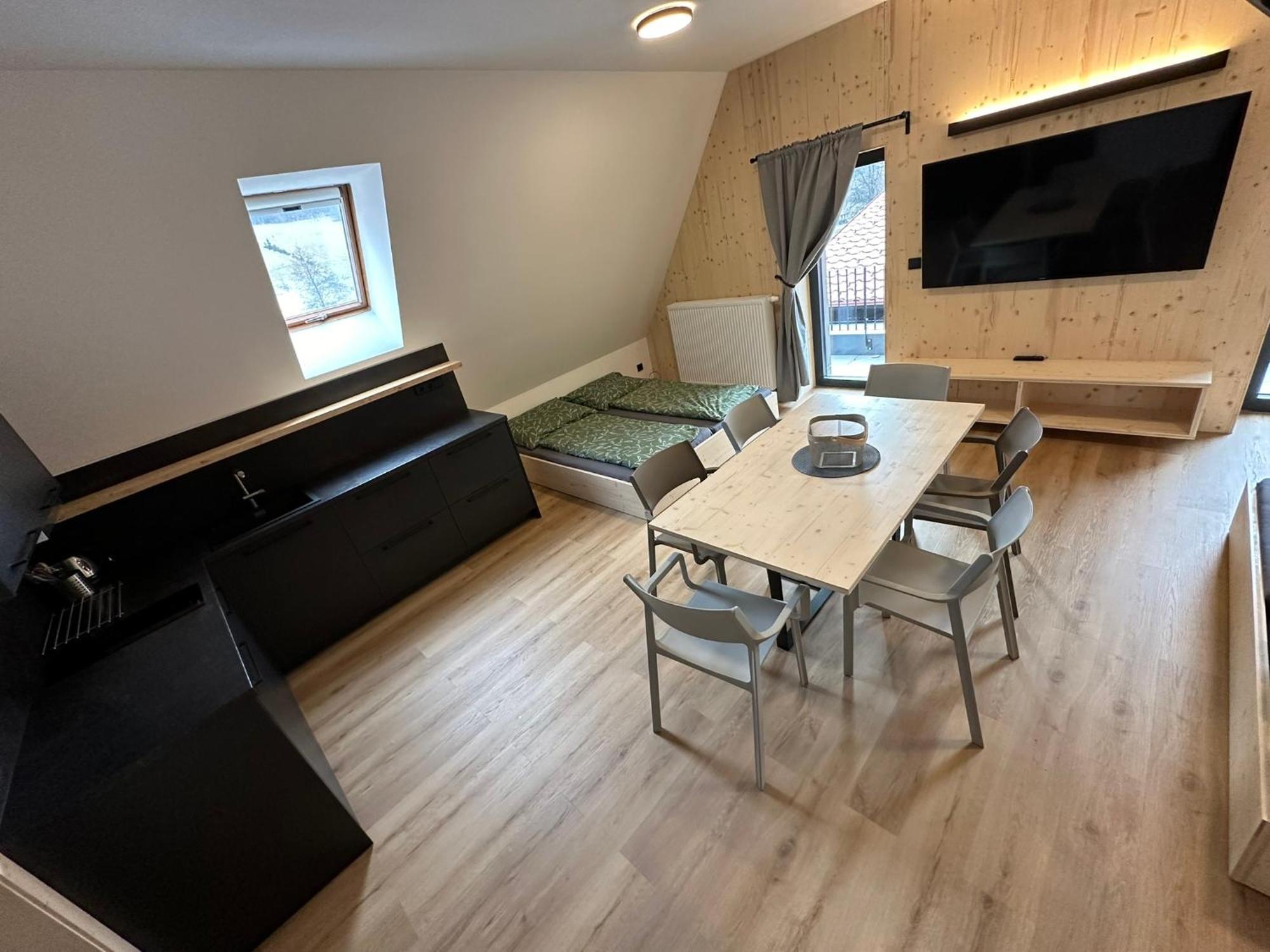 Penzion a Restaurace Pod Sjezdovkou Cenkovice Exteriér fotografie