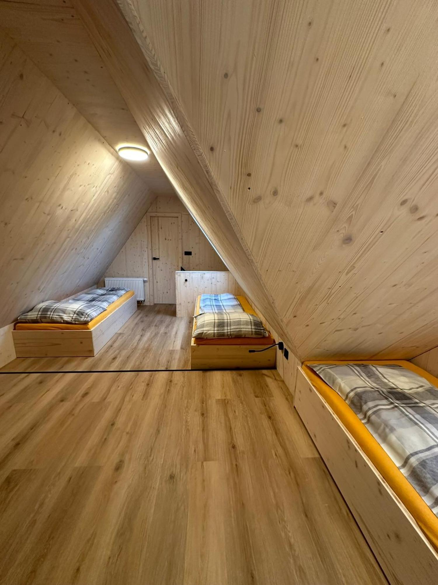 Penzion a Restaurace Pod Sjezdovkou Cenkovice Exteriér fotografie